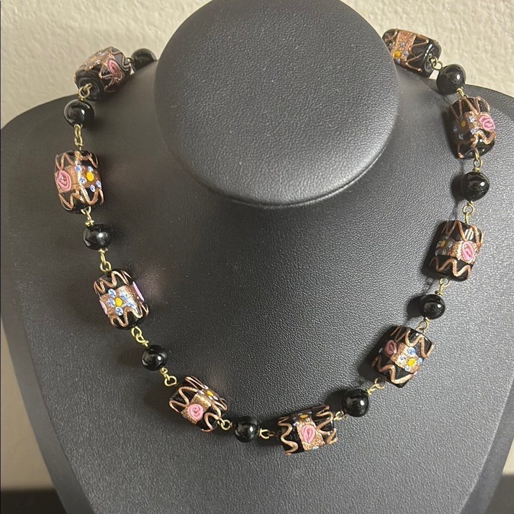 Antique Vintage Art Deco Murano Art Glass Pillow Bead Wedding Cake Necklace